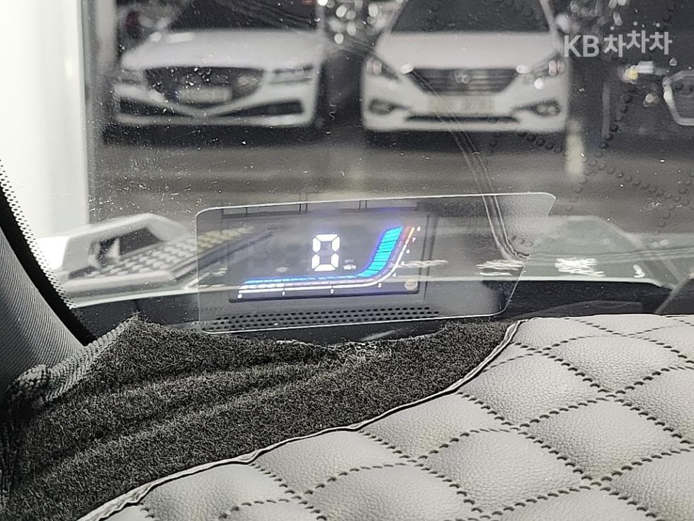 KG Mobility 토레스(J100)1.5 GDI Turbo AWD T7 - 18