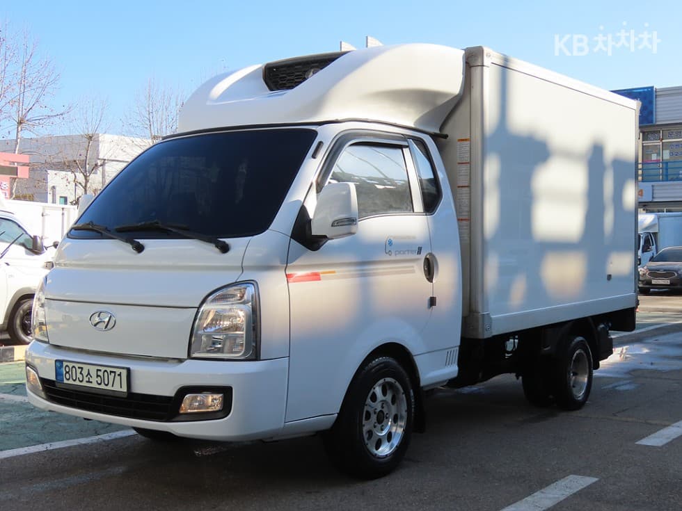 Хюндай Porter 2 Удължено междуосие Super Cab 하이냉동Товарна надстройка차 ModernPlus - Image 1