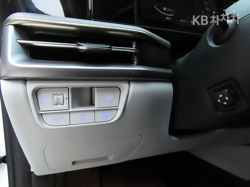 Хюндай Ди Всеново Grandeur (Azera) Хибрид1.6 Турбо Бензин Calligraphy - 12