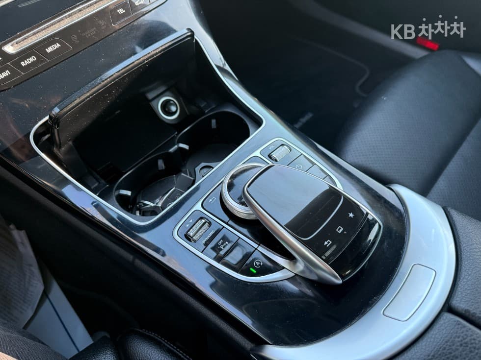 Mercedes-Benz The New (фейслифт) C-КласC200 W205 - 13