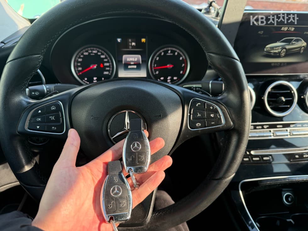 Mercedes-Benz The New (фейслифт) C-КласC200 W205 - 18