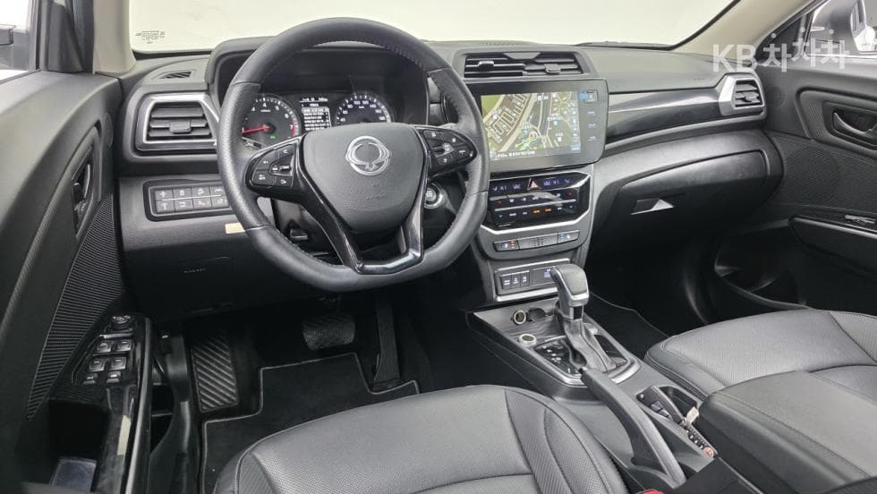 KG Mobility The New (facelift) Tivoli1.5 Turbo Gasoline Direct Injection AWD V7 - 6