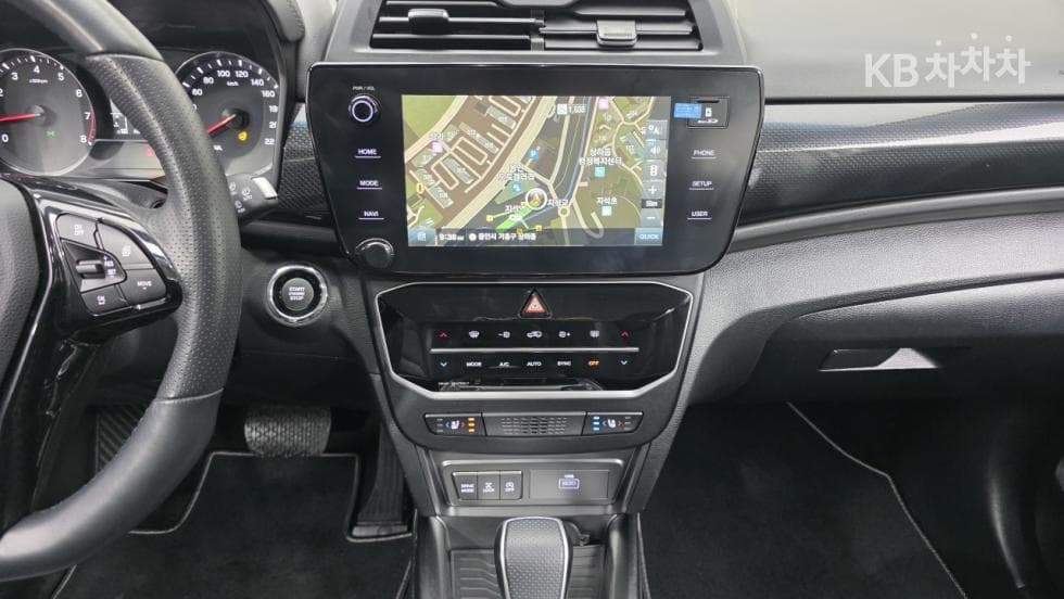 KG Mobility The New (facelift) Tivoli1.5 Turbo Gasoline Direct Injection AWD V7 - 10