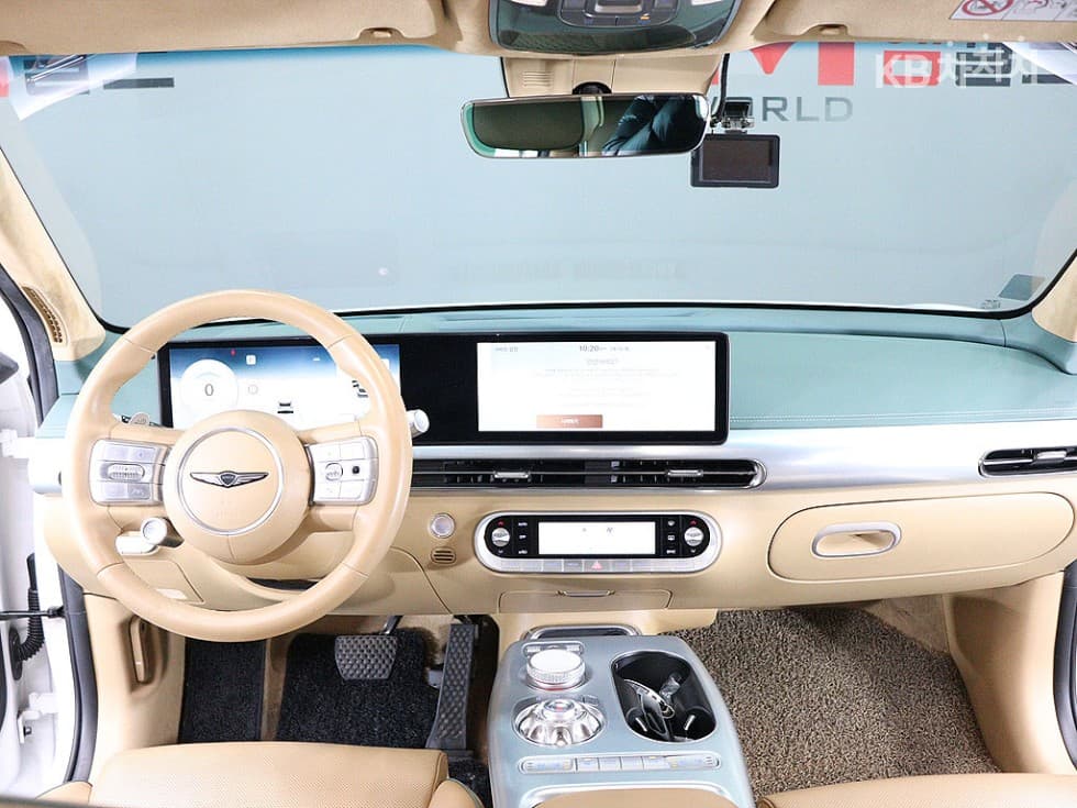 Дженезис GV60Стандартен 2WD Стандартен - 13