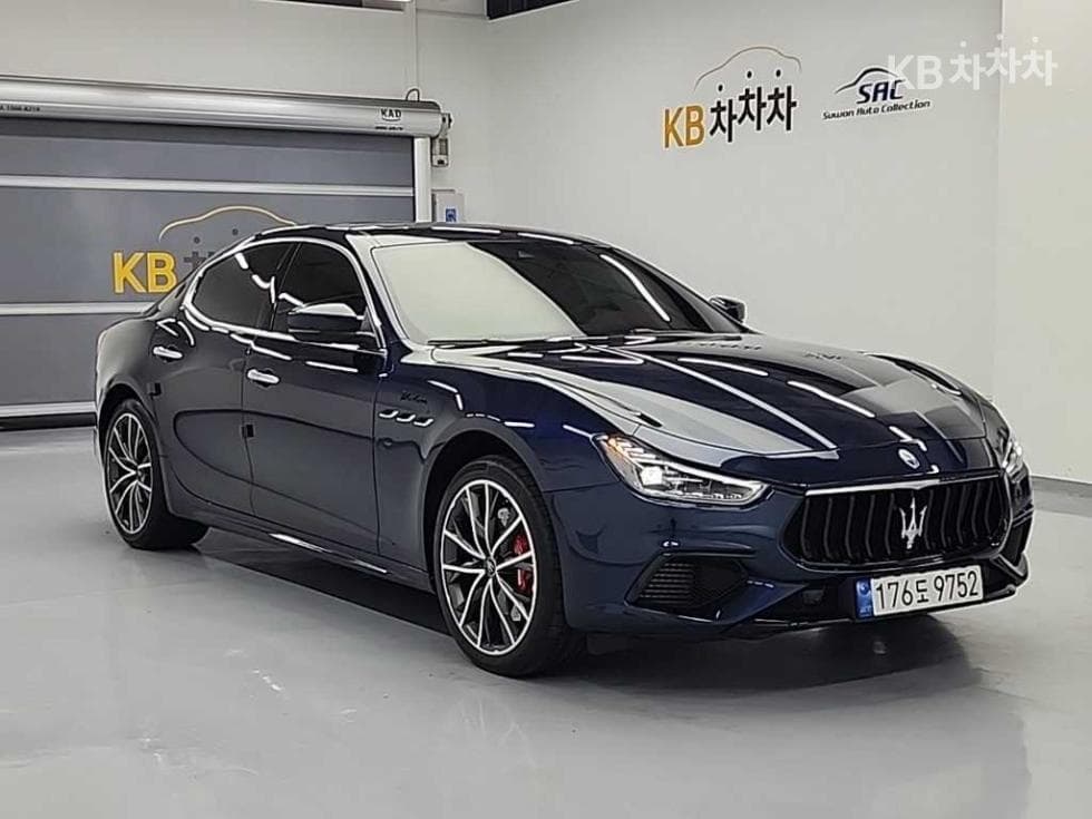 마세라티 Нов 기블리3.0 S Q4 Modena - 4