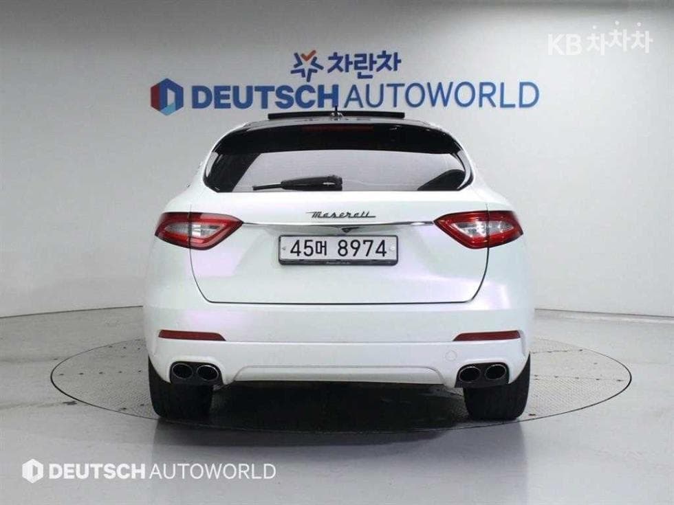 마세라티 르반떼3.0 AWD Luxury - 4
