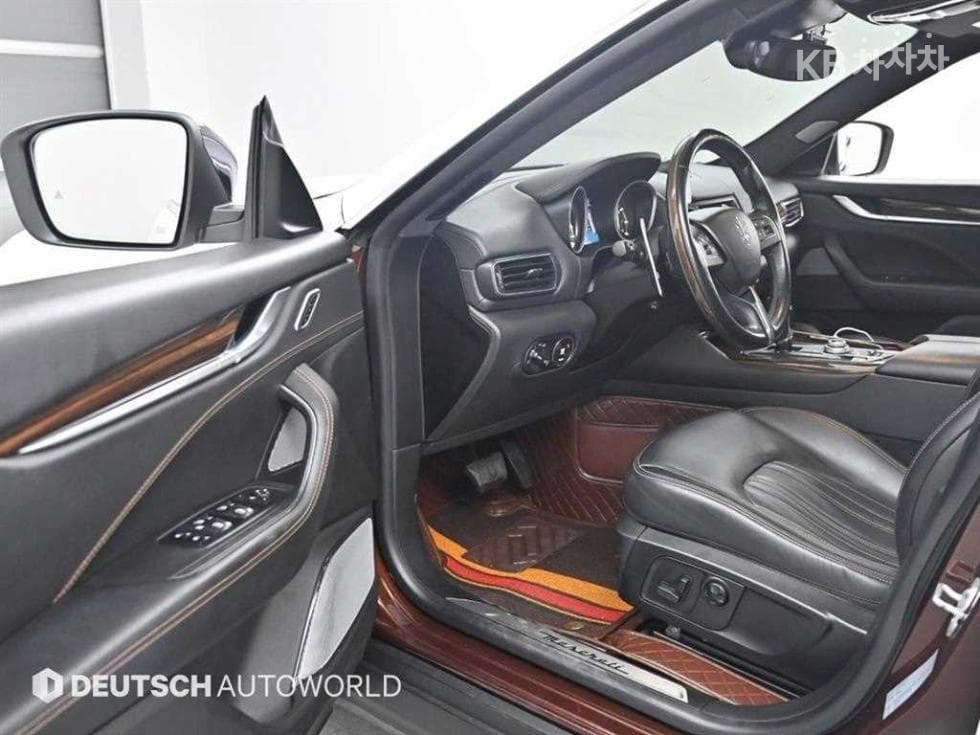 마세라티 르반떼3.0 AWD Luxury - 11