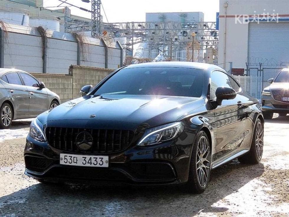 Mercedes-Benz The New (facelift) C-Class C63 AMG Coupe W205 - Image 1