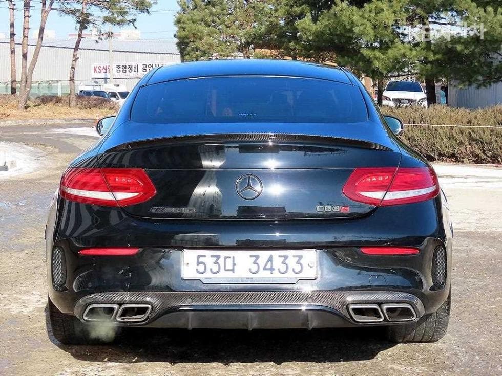 Mercedes-Benz The New (facelift) C-ClassC63 AMG Coupe W205 - 4
