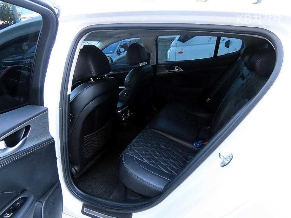 Kia Stinger Meister2.5L gasoline Turbo 2WD Masters - 6