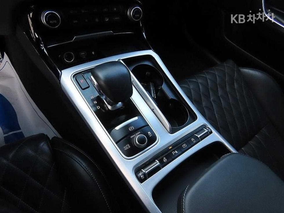 Kia Stinger Meister2.5L gasoline Turbo 2WD Masters - 10