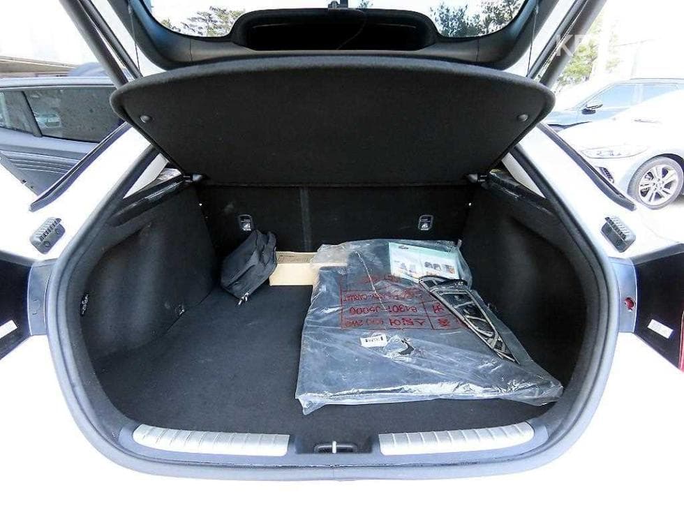 Kia Stinger Meister2.5L gasoline Turbo 2WD Masters - 17