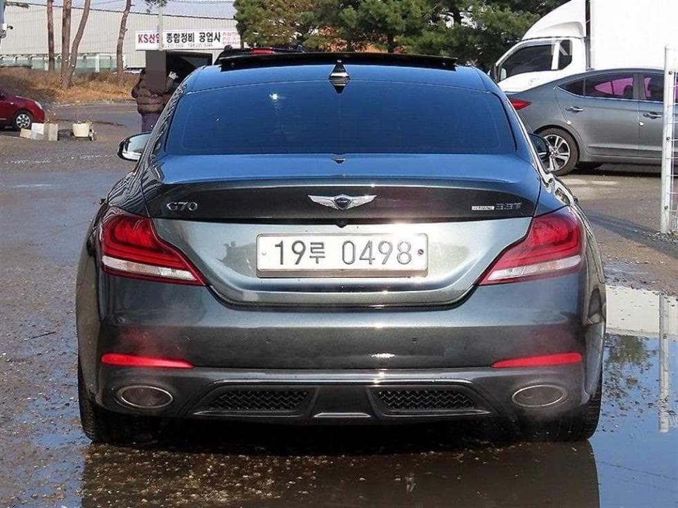 Genesis G70 SPORT3.3T SPORT AWD Prestige - 4