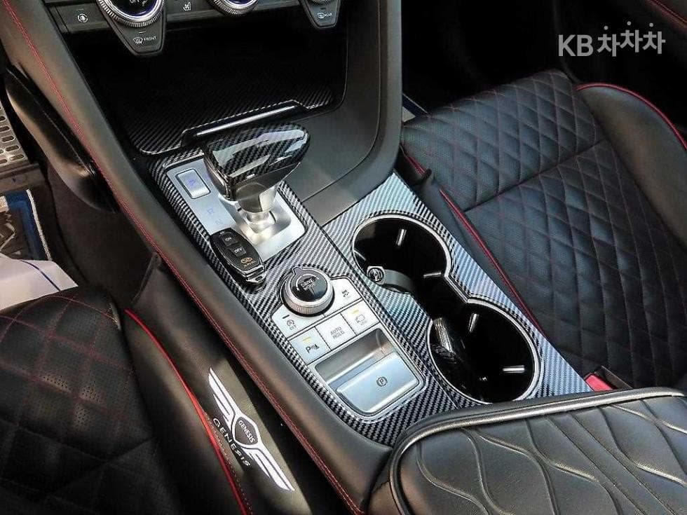 Genesis G70 SPORT3.3T SPORT AWD Prestige - 11