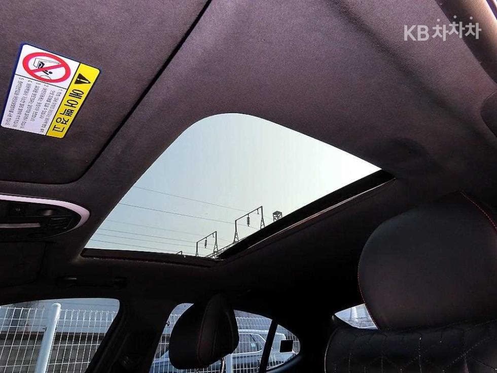 Genesis G70 SPORT3.3T SPORT AWD Prestige - 17