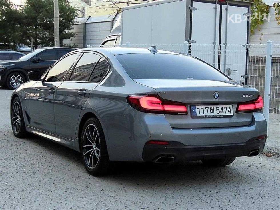 BMW 올New5 Series (G30)520i M Sport - 3