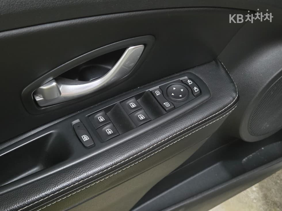 Рено Корея НовSM3LE Стандартен - 16