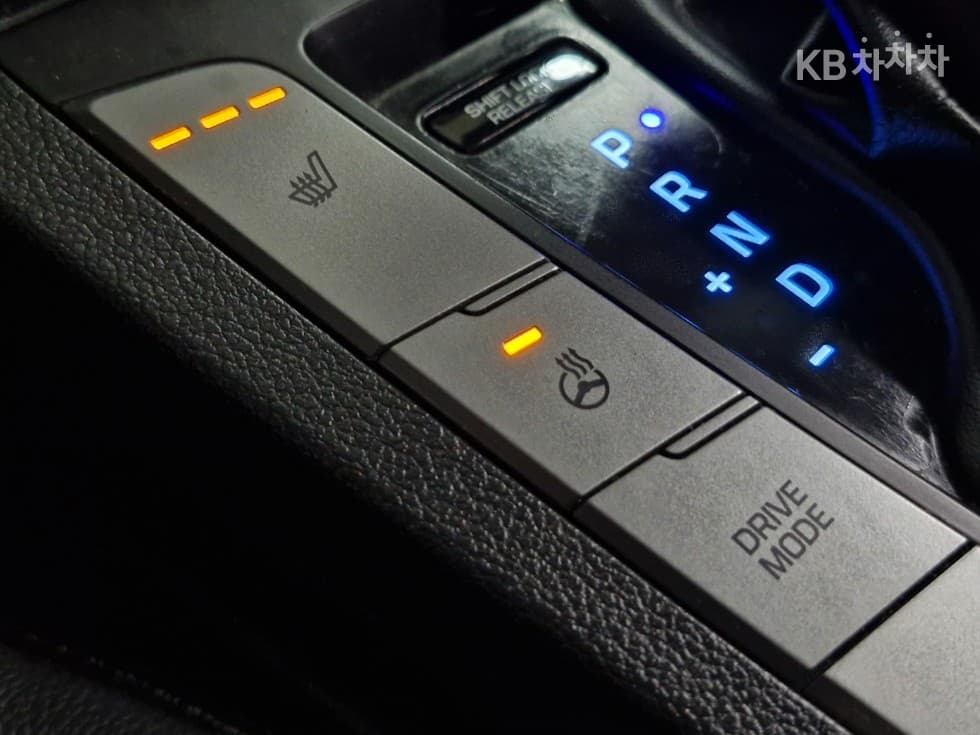 Hyundai Avante (Elantra)AD1.6 GDi Smart - 12