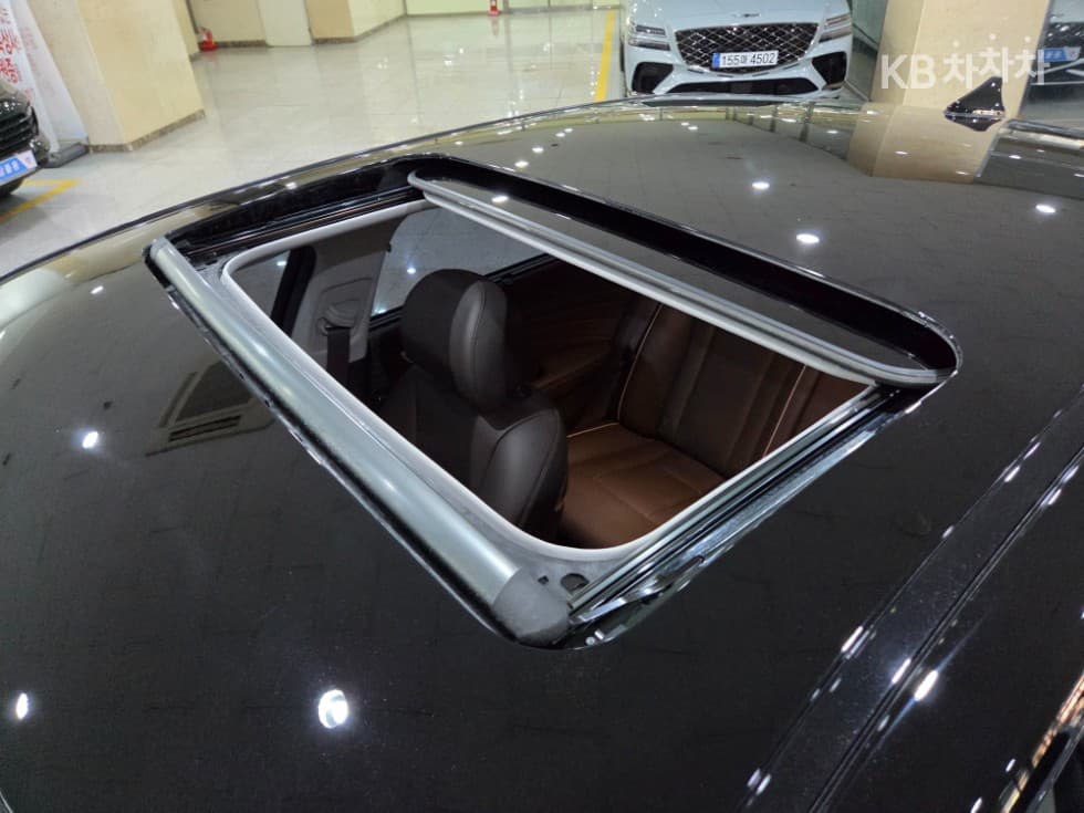 Киа 더 K93.8 GDI AWD 플래티넘Ⅱ - 17