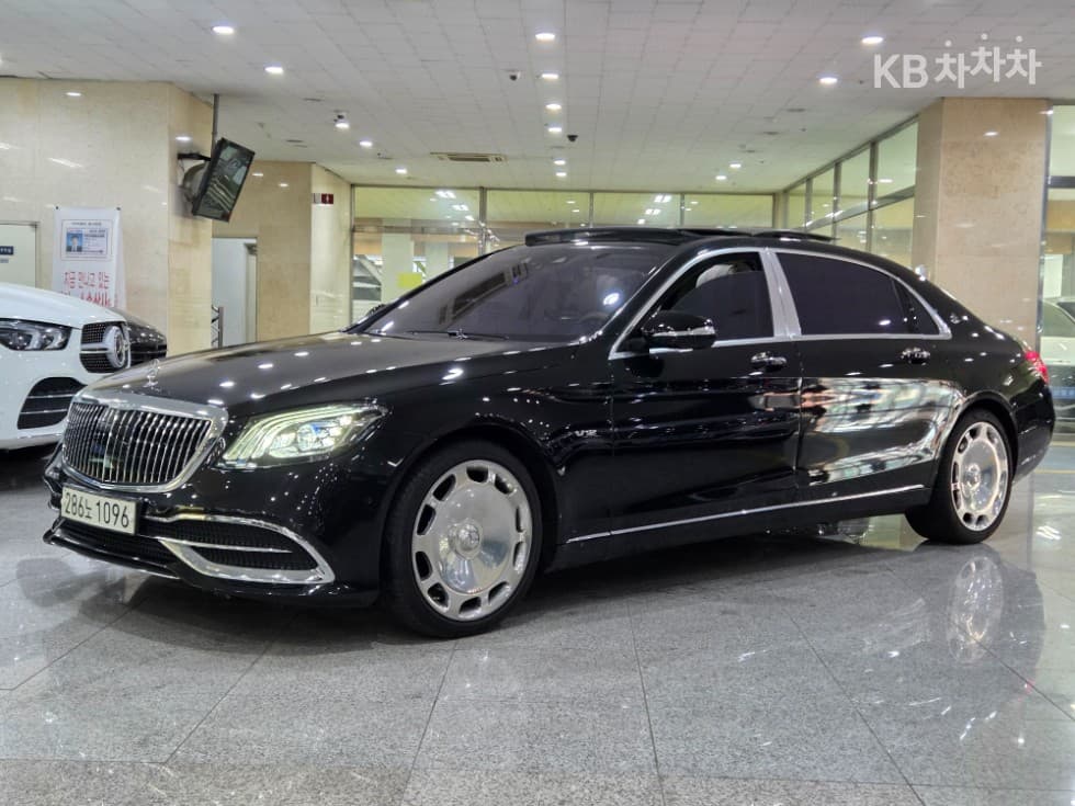 Mercedes-Benz Нов S-Клас Maybach S 650 Стандартен - Image 1