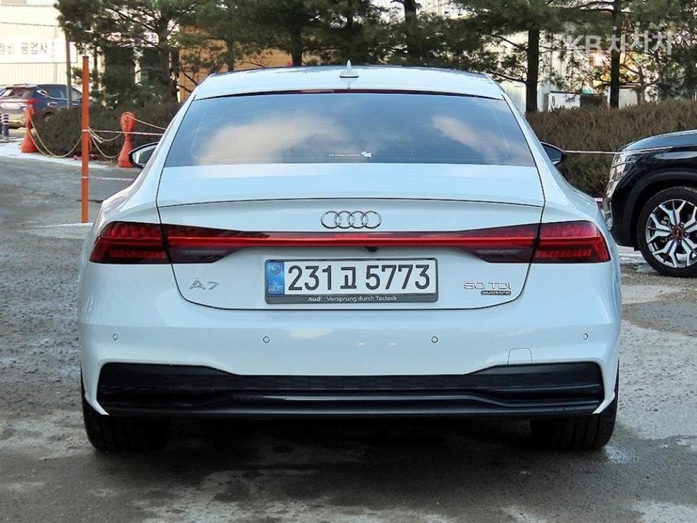 Audi A7(4K8)50 Turbo Diesel Injection Quattro Premium - 4
