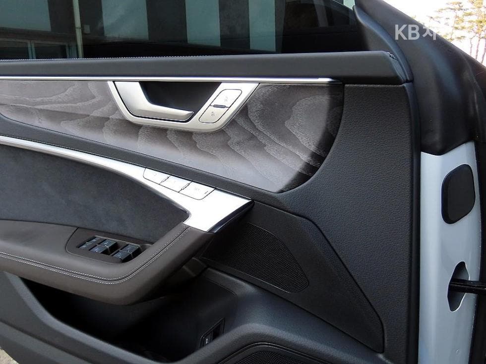 Audi A7(4K8)50 Turbo Diesel Injection Quattro Premium - 12