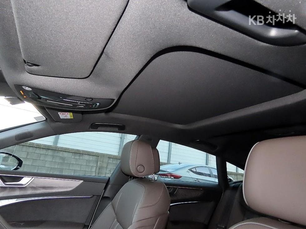 Audi A7(4K8)50 Turbo Diesel Injection Quattro Premium - 17