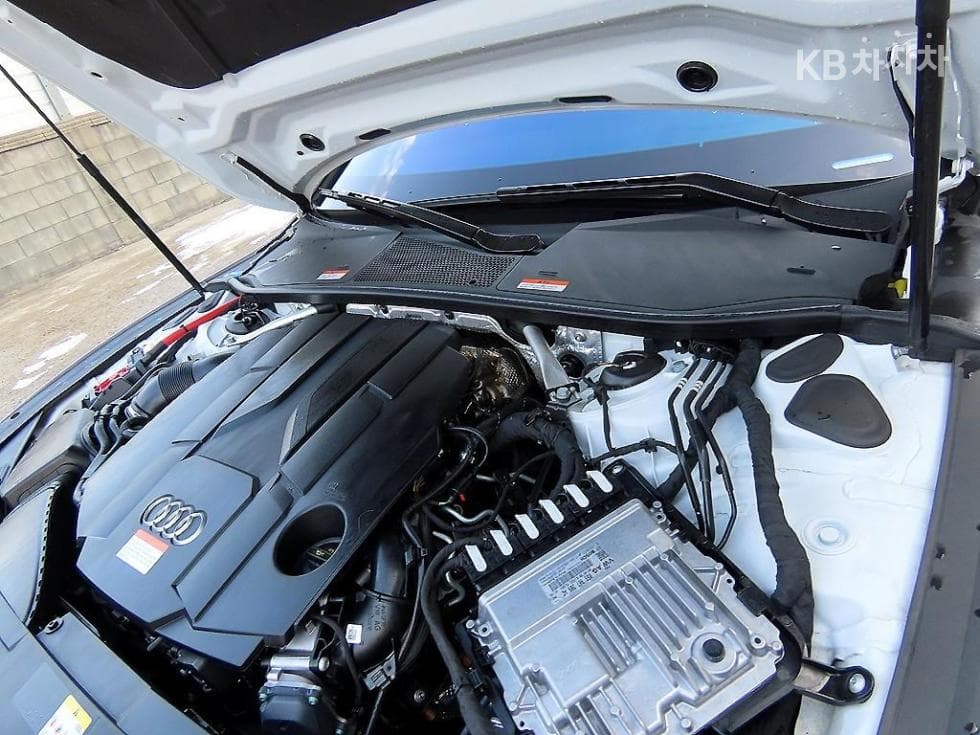 Audi A7(4K8)50 Turbo Diesel Injection Quattro Premium - 19