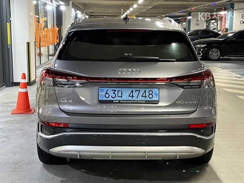 Ауди Q4 e-tron40 Premium - 5