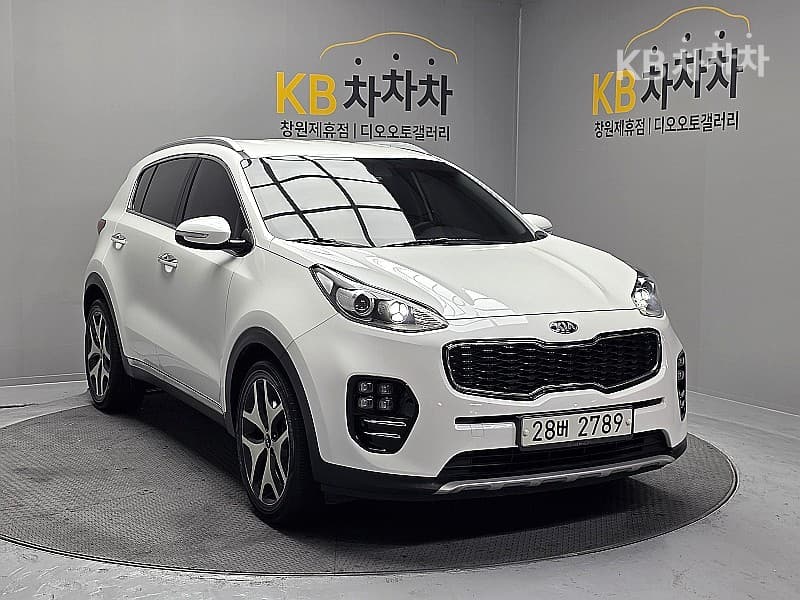 Киа Sportage 4-то поколение Дизел 2.0 2WD Noblesse Plus - Image 1