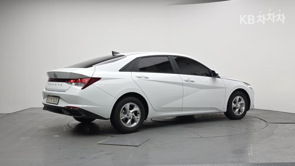 Hyundai All New Avante (Elantra)(CN7)1.6 Gasoline Smart - 2