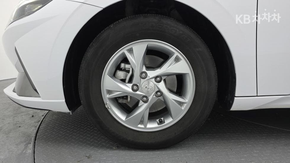 Hyundai All New Avante (Elantra)(CN7)1.6 Gasoline Smart - 13