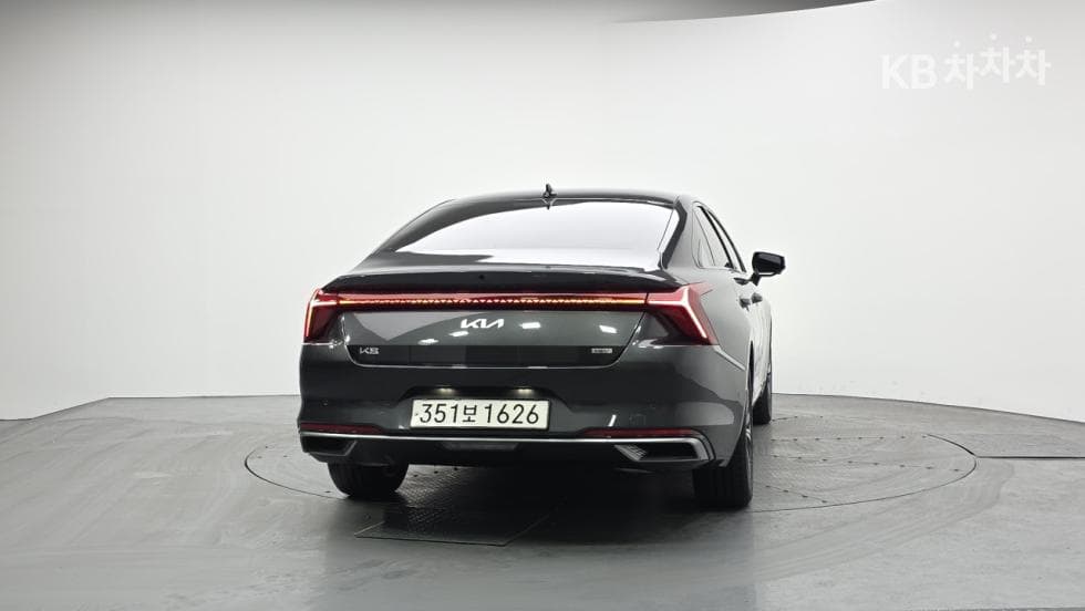 Kia K8 Hybrid1.6 Turbo Signature - 4