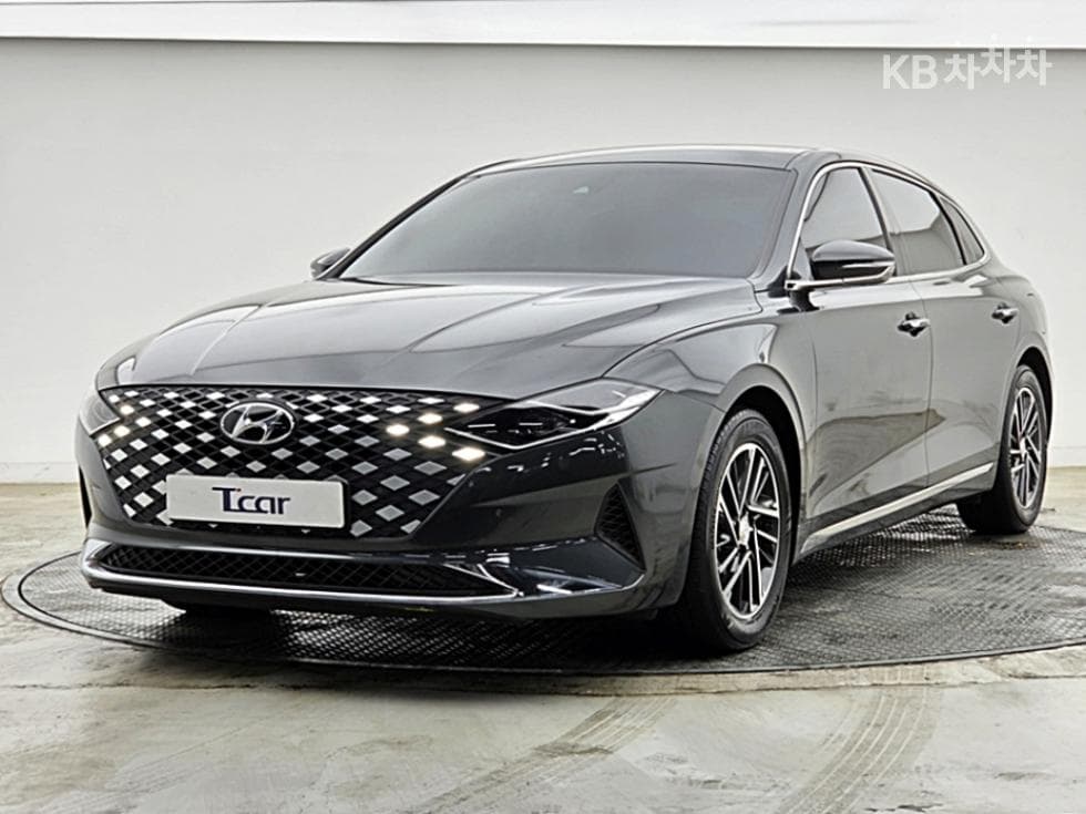 Hyundai The New (facelift) Grandeur (Azera) 2.5 Premium - Image 1