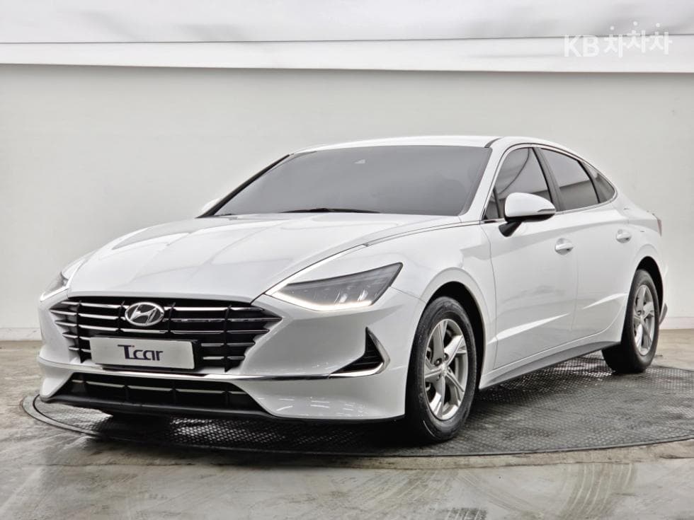Hyundai Sonata (DN8) 2.0 Premium - Image 1