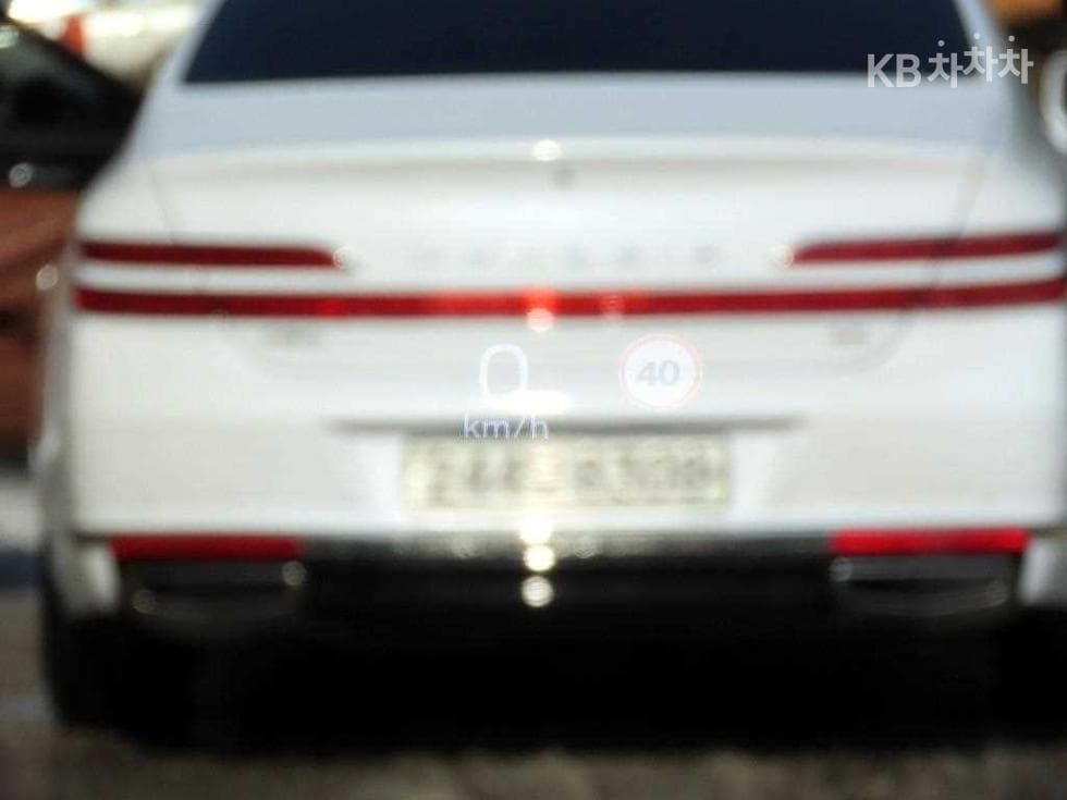 Volvo All New XC90D5 Momentum - 10