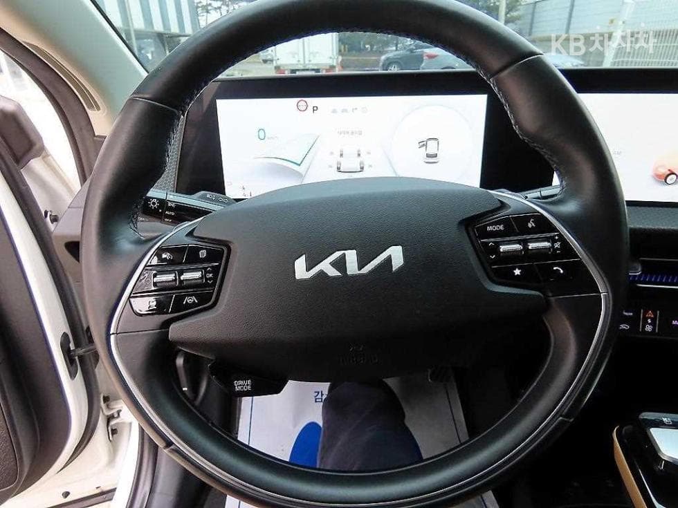 Киа EV6롱 레Местен지 2WD 어스 - 8