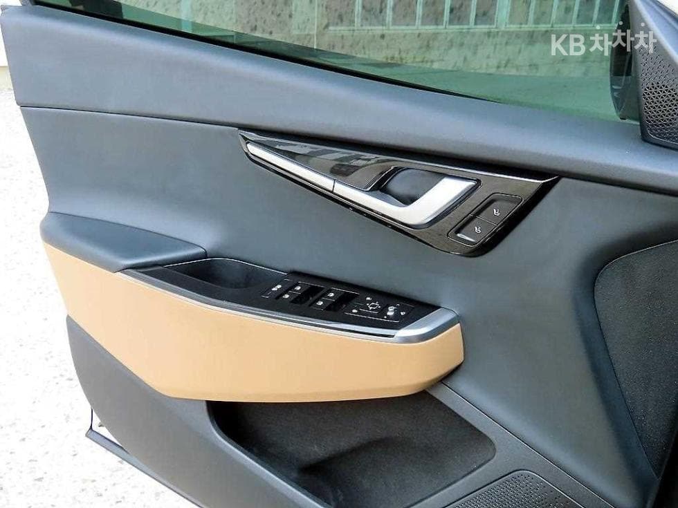Киа EV6롱 레Местен지 2WD 어스 - 11