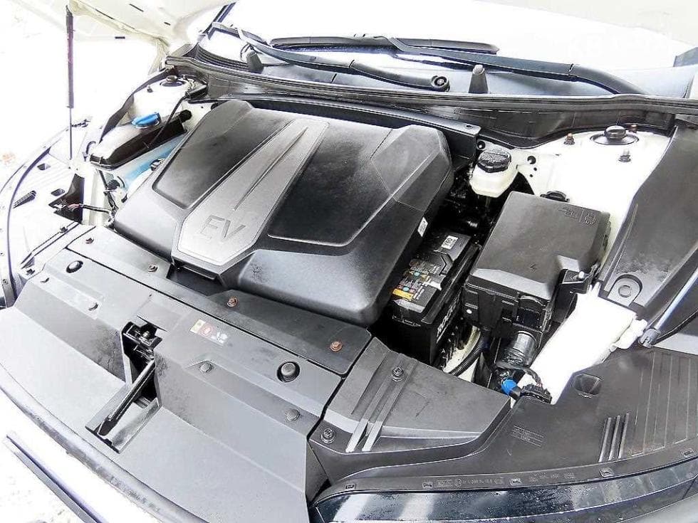 Киа EV6롱 레Местен지 2WD 어스 - 19