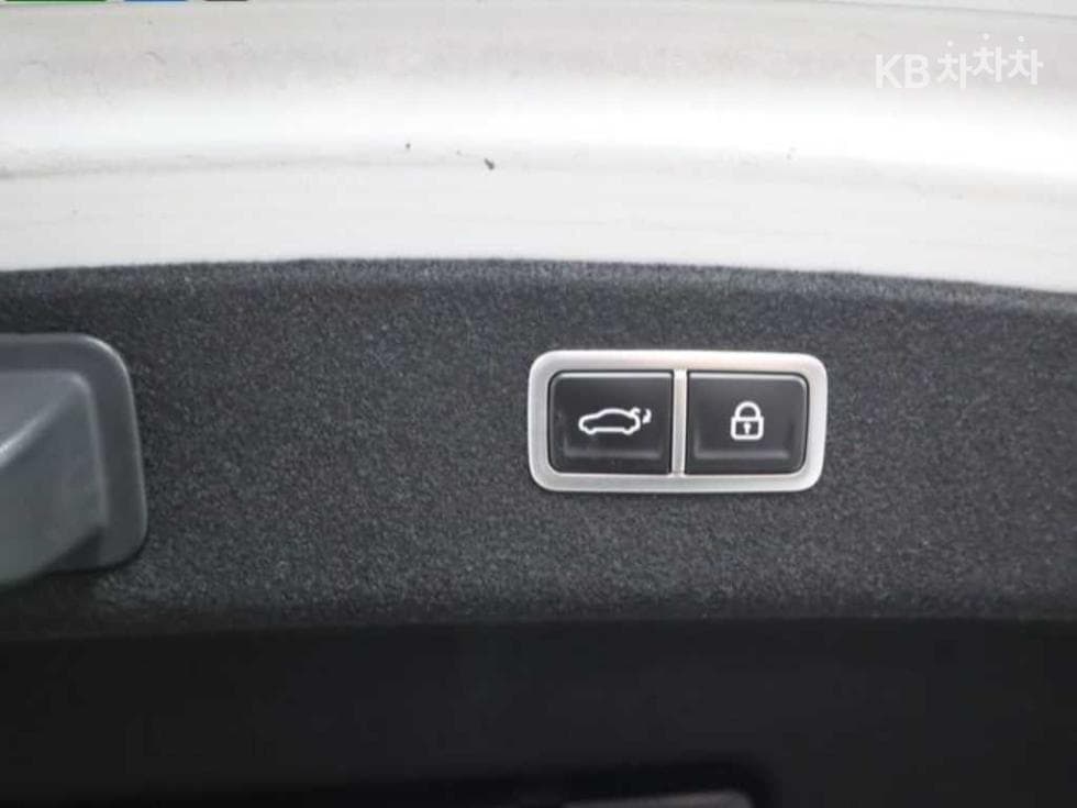 Genesis G80(RG3)2.5 Turbo Gasoline Direct Injection 2WD - 16