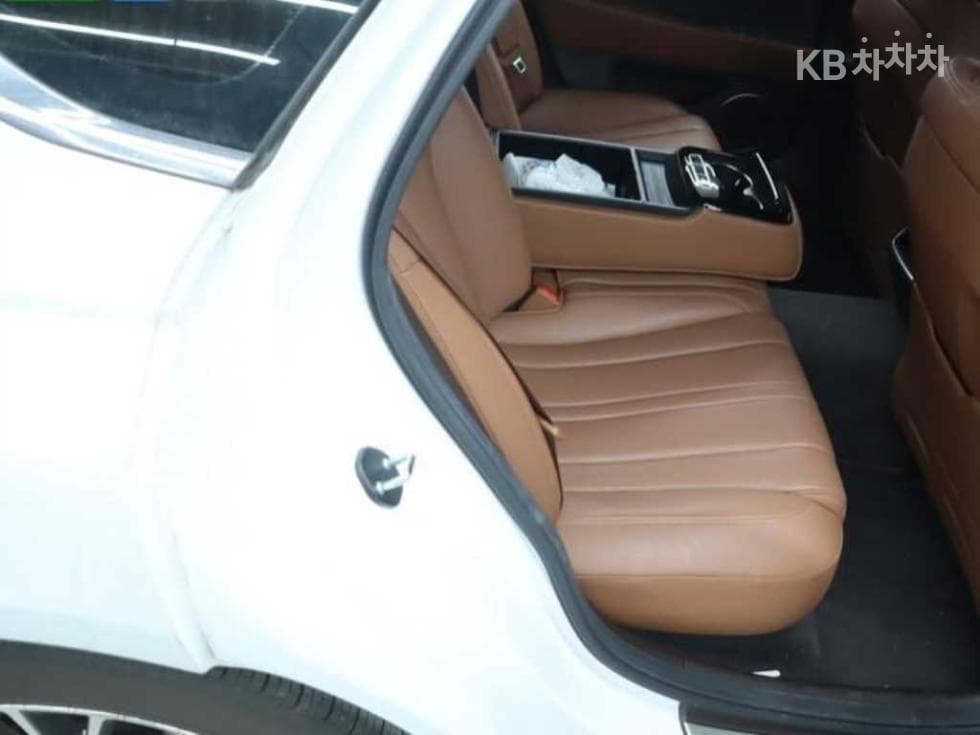 Genesis G80(RG3)2.5 Turbo Gasoline Direct Injection 2WD - 17