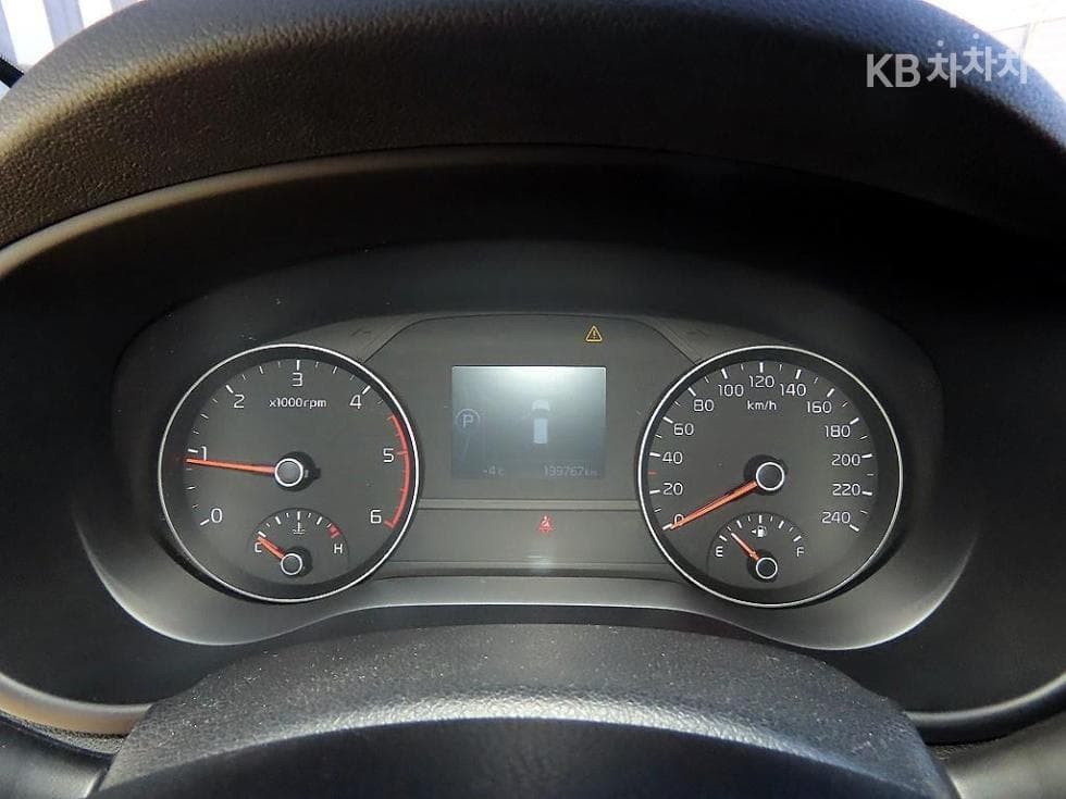 Kia Sportage 4th generationDiesel 1.7 2WD Noblesse - 9