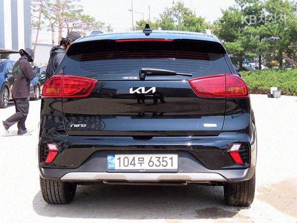 Kia The New (facelift) Niro1.6 HEV Signature - 4