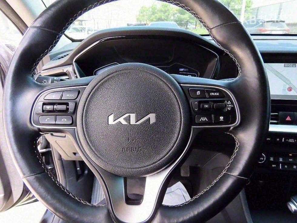 Kia The New (facelift) Niro1.6 HEV Signature - 8