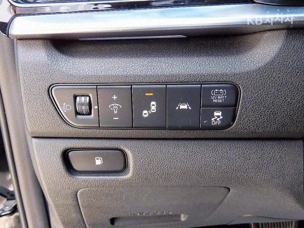 Kia The New (facelift) Niro1.6 HEV Signature - 12