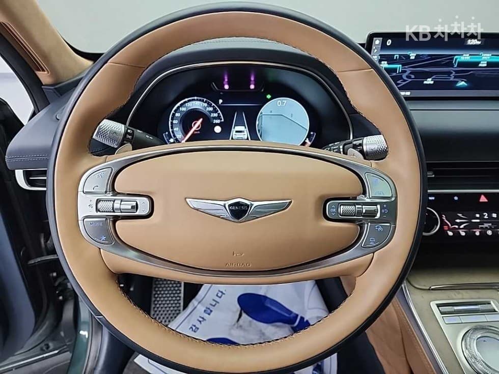 Genesis GV802.5 Turbo Gasoline AWD - 9