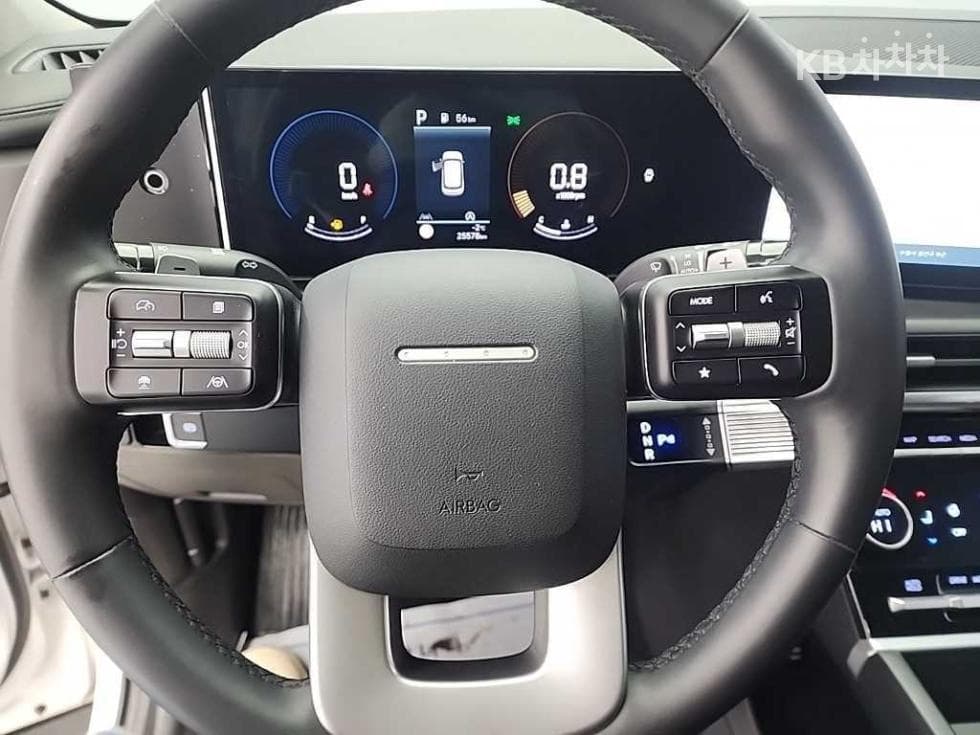 Hyundai The All New Santa Fe MX5Gasoline 2.5T 2WD Exclusive - 9