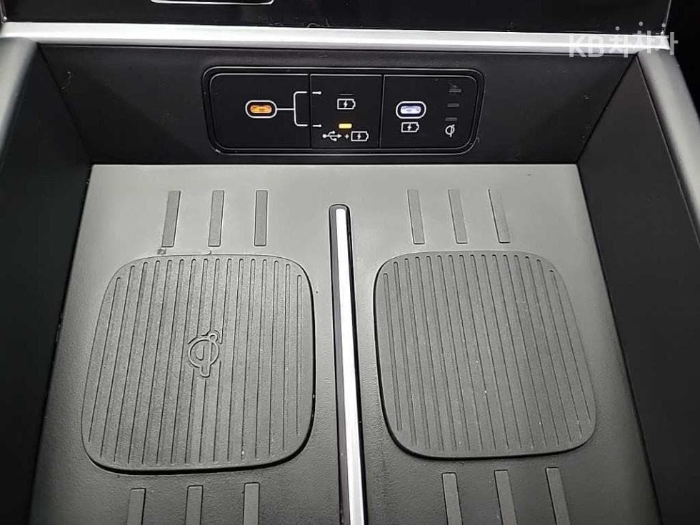 Hyundai The All New Santa Fe MX5Gasoline 2.5T 2WD Exclusive - 18