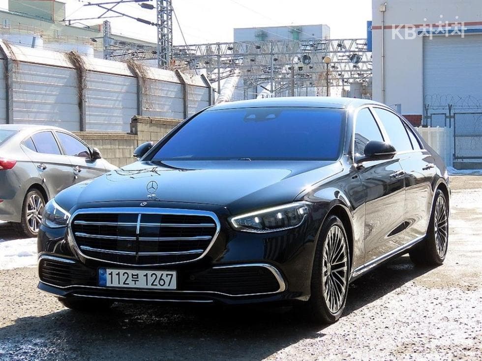 Mercedes-Benz S-Class W223 S580L 4Matic Standard - Image 1