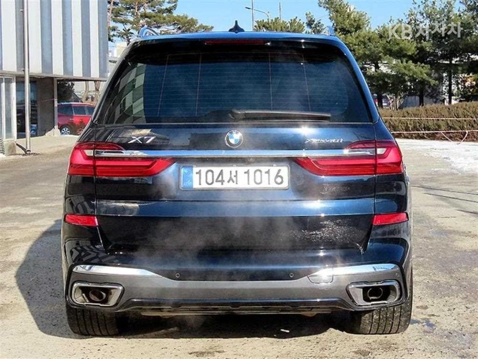 BMW X7(G07)xDrive 40i M Sport - 4